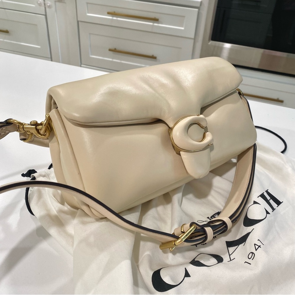 Coach Pillow Tabby 26 Shoulder Bag Purse Handbag Cream Ivory Brass